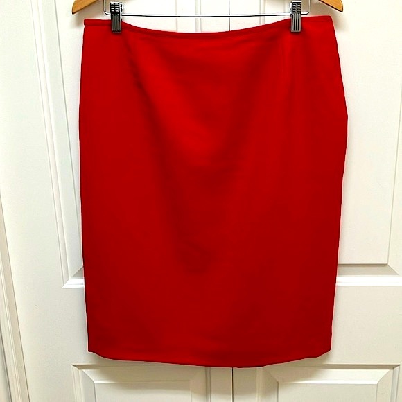 Vintage virgin wool skirt, Made in Italy by Luisa Spagnoli, pencil, lined, red - Picture 2 of 10